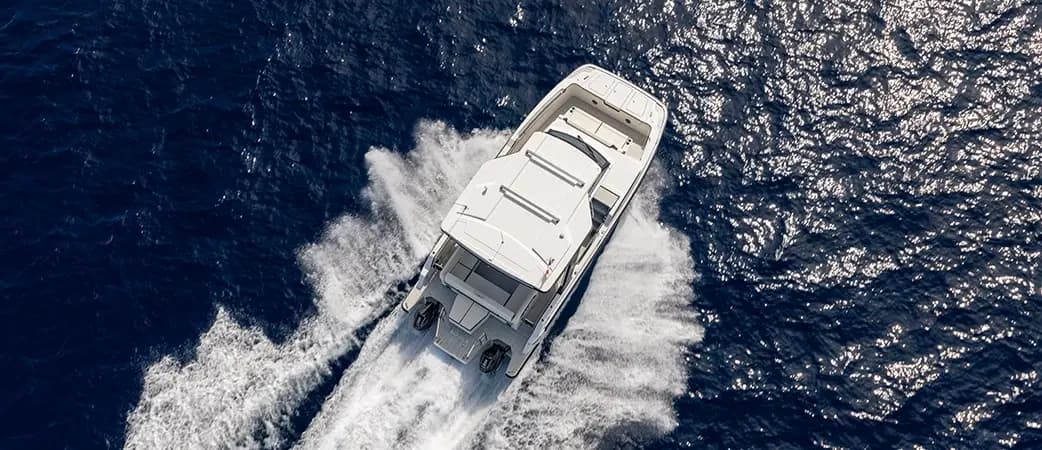 Aquila 35 Sport seen from the air