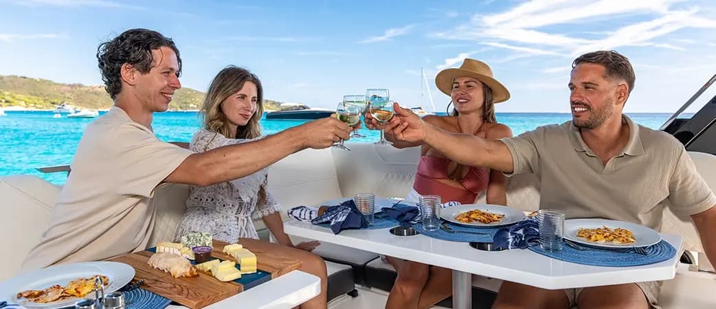 Outdoor dining table on the Aquila 35 Sport