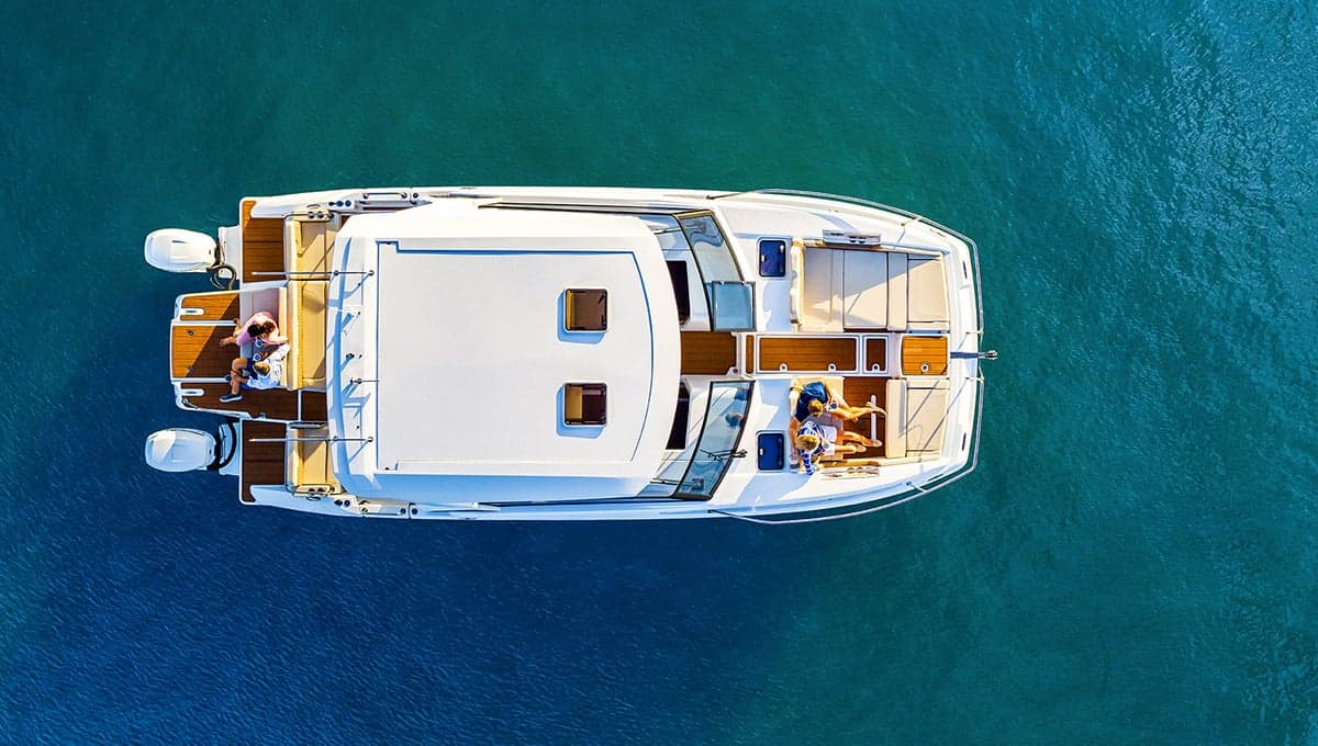 Vue zénithale de l’Aquila 36 Sport