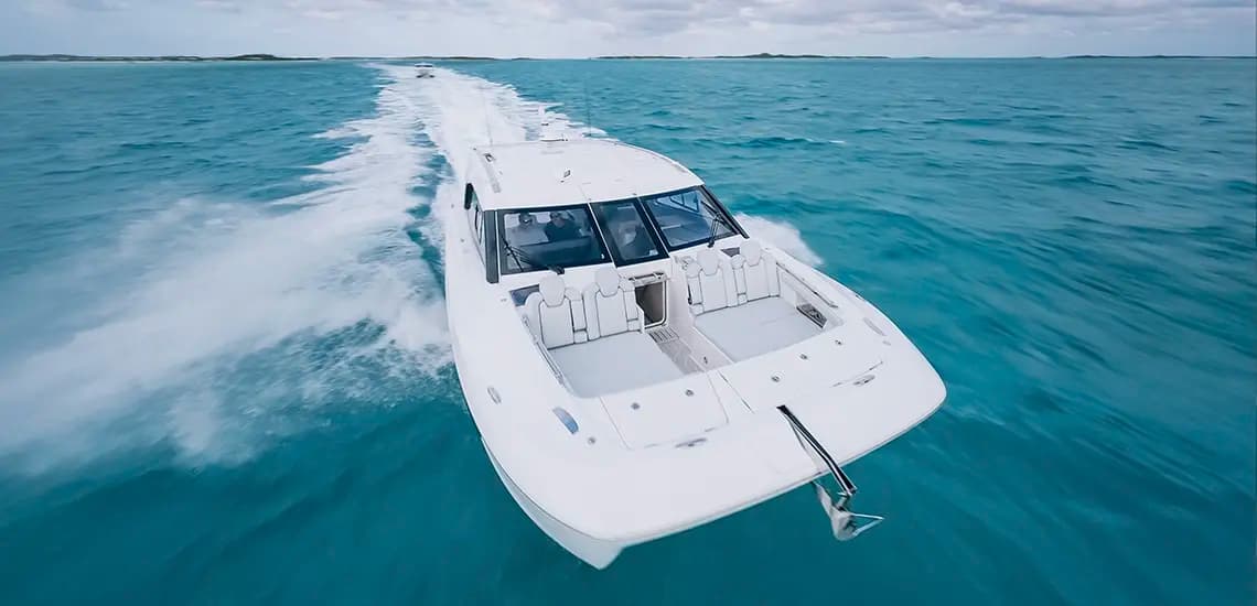Aquila 42 Coupe vu du ciel
