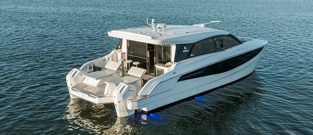 Aquila 46 Coupe visto desde el aire