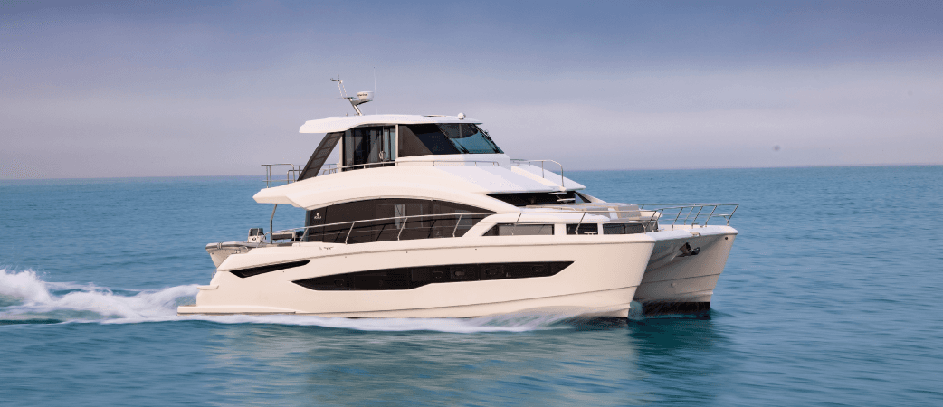 Aquila 54 Yacht running at speed