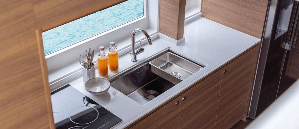 Galley of the Aquila 54 Yacht