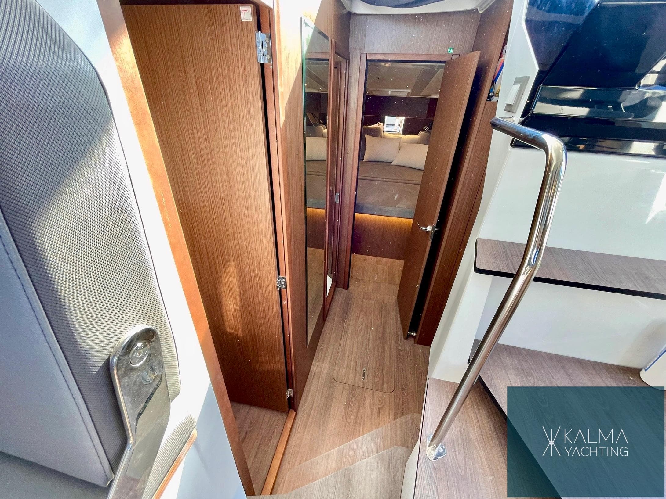 Beneteau Antares 11 Fly, foto 36