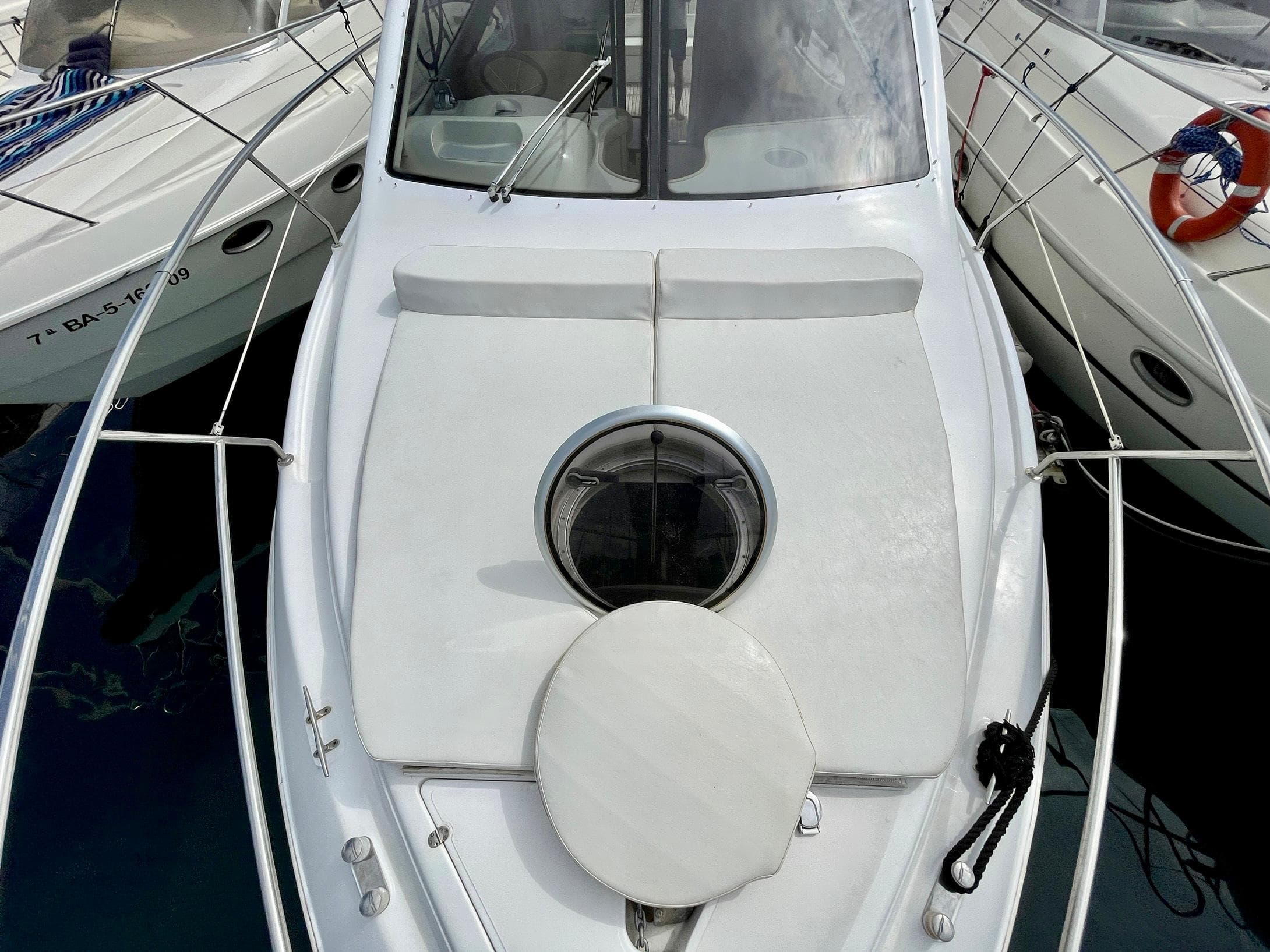 2006 Genesis Boats 37 Flybridge, top view of deck and seating area.