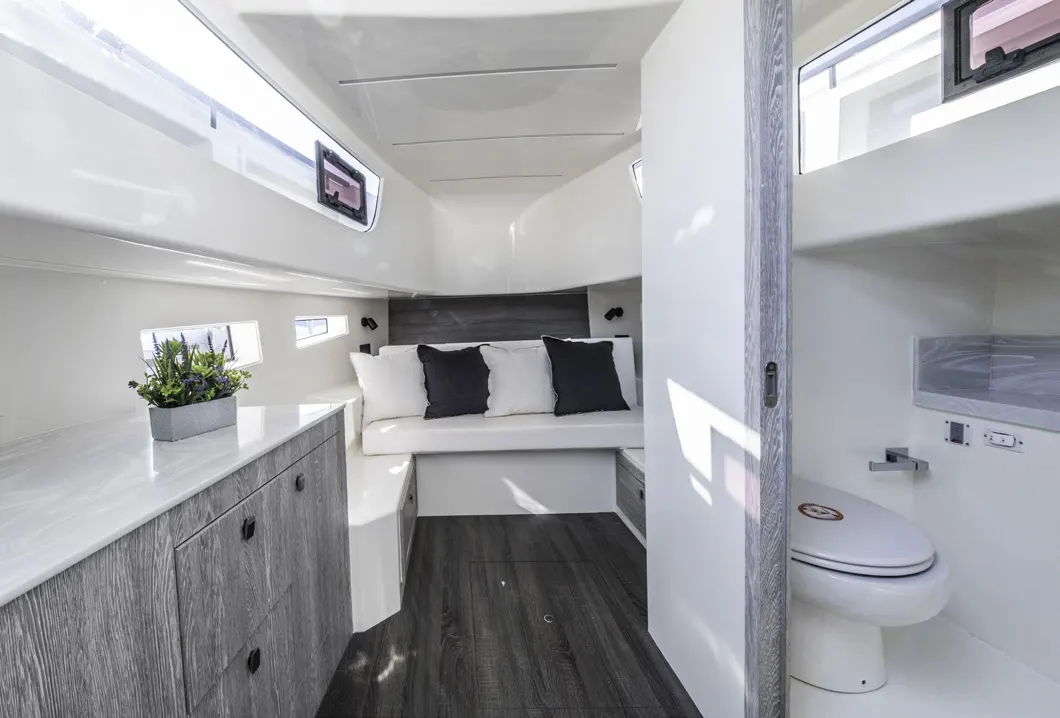 Kumbra 36 interior with the bed and the bathroom